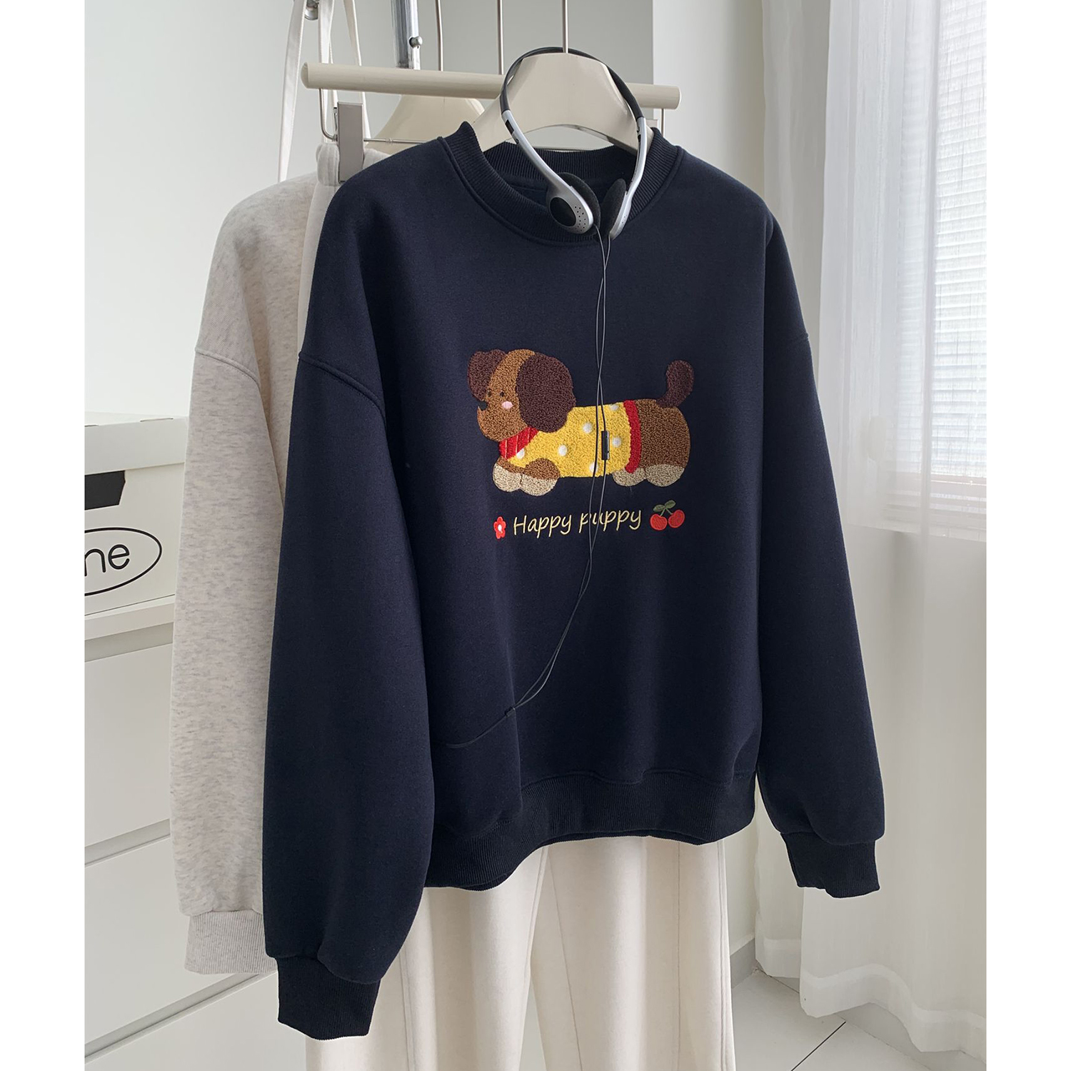 胖mm特大码300斤腊肠狗毛巾绣套头卫衣女秋冬季保暖加绒厚款外套