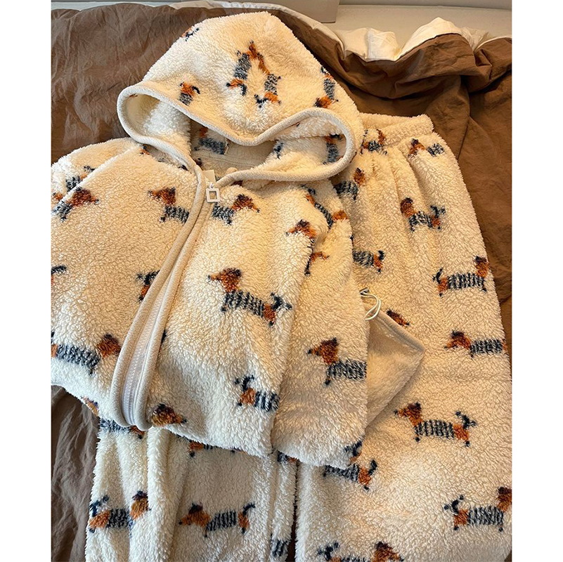 胖mm特大码300斤趣味腊肠狗家居服套装女冬珊瑚绒睡衣睡裤两件套