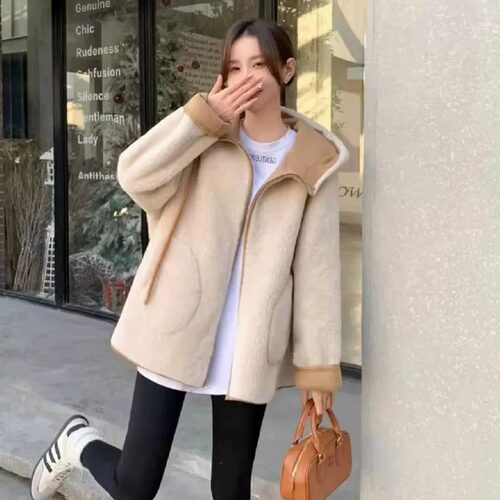 胖mm特大码2-300斤高级感软糯羊羔绒外套女秋冬宽松百搭连帽上衣