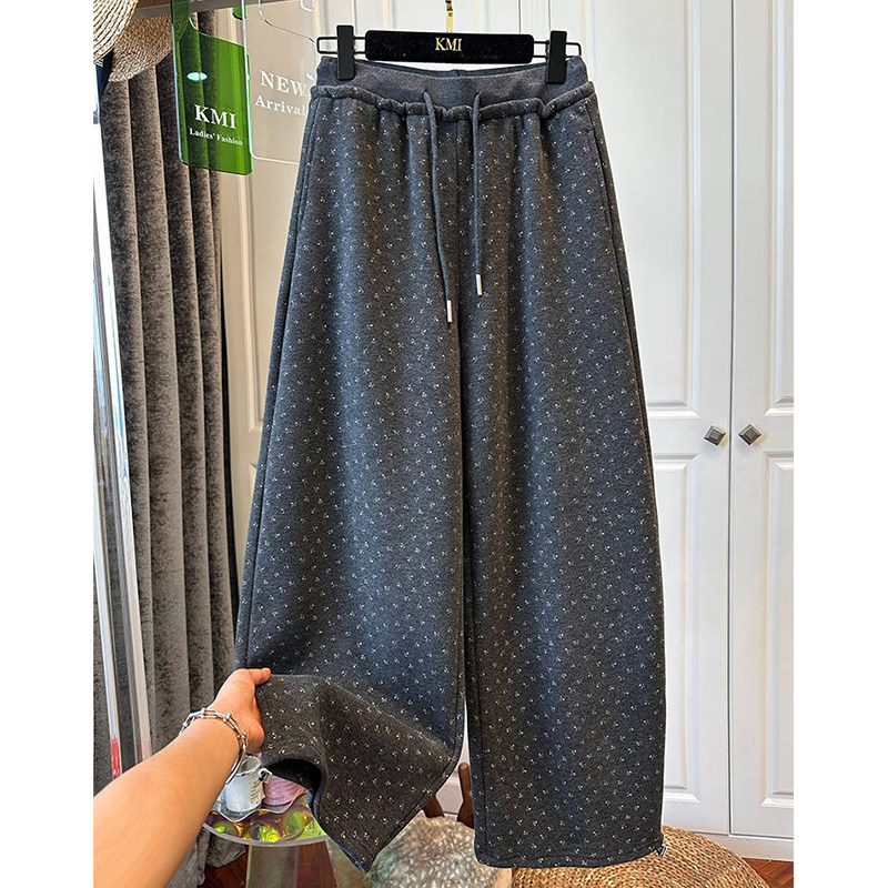 胖mm特大码250斤抽绳松紧腰满印休闲裤女秋冬加绒厚款保暖弯刀裤