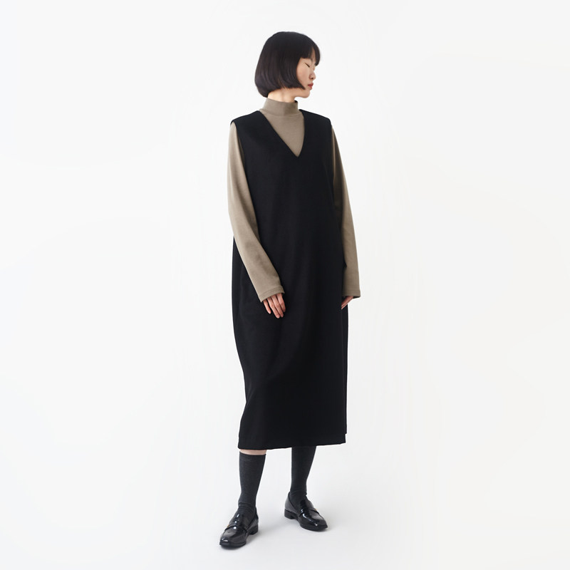 经典气质绵羊毛深V背心裙 小鱼秋冬季纯色无袖复古长裙简约连衣裙,女装/女士精品,连衣裙,淘宝优惠券,粉丝福利购,淘宝优惠卷