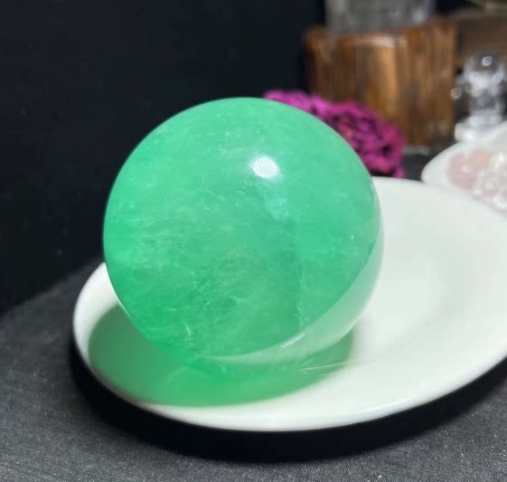 천연 녹색 형석 수정 구슬 호수 푸른 형석 공 녹색 수정 구슬 홈 오피스 장식 7.8
