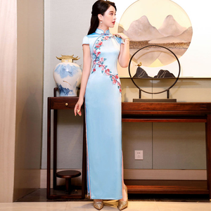 高端长款走秀旗袍2023年新款年轻款礼服复古舞蹈服绣花优雅连衣裙