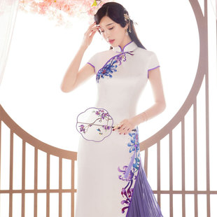 走秀改良长款 中式 高端演出连衣裙女 年轻款 江南春天旗袍2025年新款