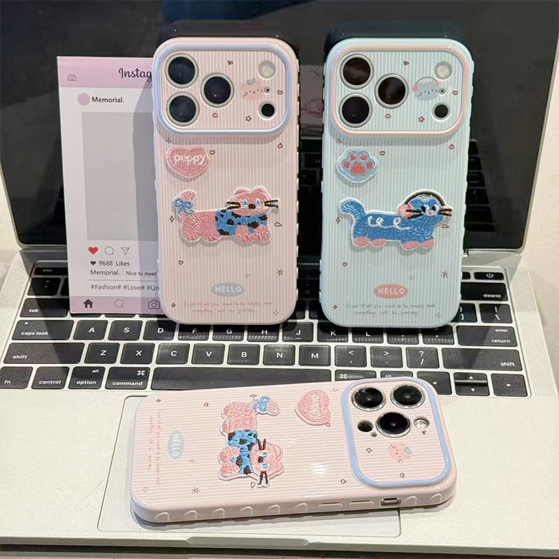 情侣条纹刺绣猫狗适用苹果17promax手机壳iphone16pro新款ip15plus高颜值14por女款air超火13卡通12保护11套