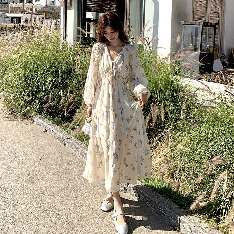 休闲田园风碎花连衣裙女2025新款夏季长袖收腰显瘦印花公主蛋糕裙,女装连衣裙,世纪海洋