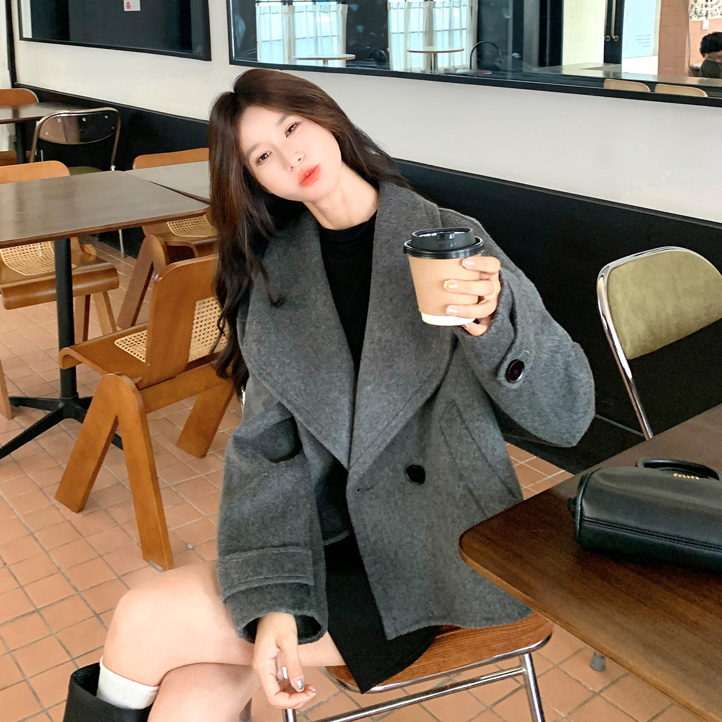 灰色翻领短款双面羊绒大衣女2025秋冬新款法式高级感气质毛呢外套,女装毛呢外套,世纪海洋