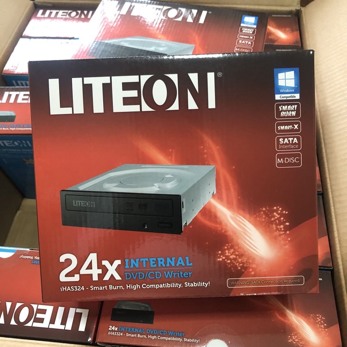 建兴iHAS324-17台式机内置高速光驱DVD刻录机光驱全新正品