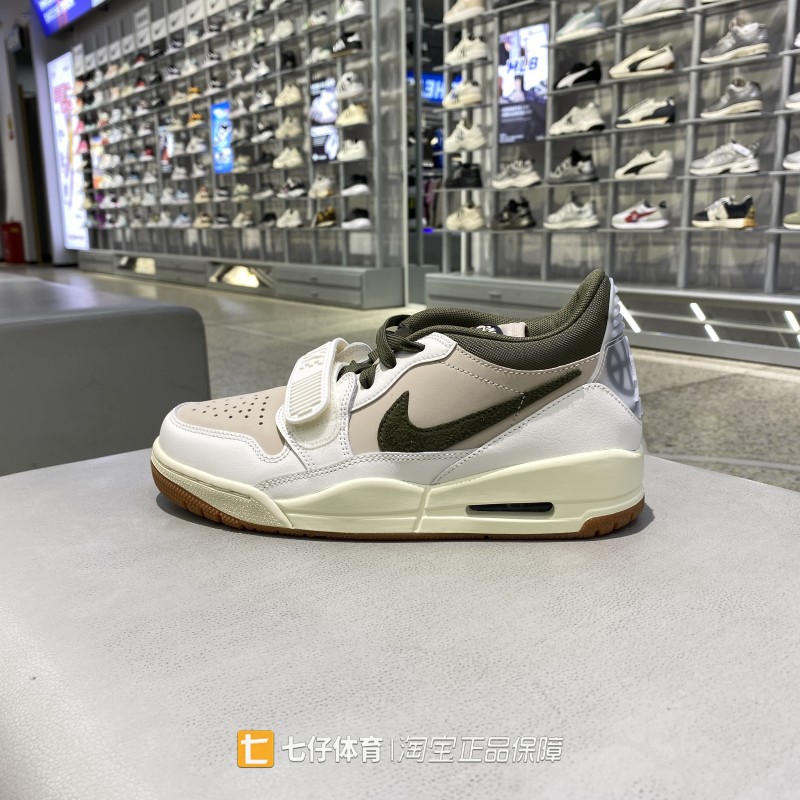 耐克男低帮缓震运动篮球鞋