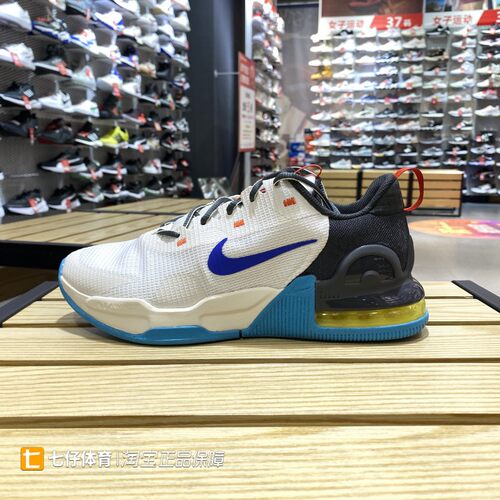 Nike/耐克男款耐磨休闲运动鞋