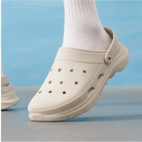 Skechers斯凯奇正品夏季新款男子户外休闲洞洞鞋沙滩凉鞋243285
