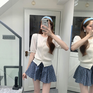 女夏季 娃娃上衣 泡泡袖 短袖 早秋季 显瘦小个子短款 薄款 针织开衫 修身
