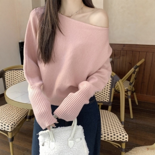 秋冬季韩系纯欲温柔风一字领灯笼袖针织打底衫女内搭粉色斜肩毛衣