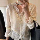 新款 冬装 珍珠针织毛衣高端好看上衣女 羊毛v领蕾丝花边打底衫 法式