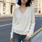 白色上衣针织小资好看女装 法式 蕾丝v领花边薄款 新款 高端亮片春装