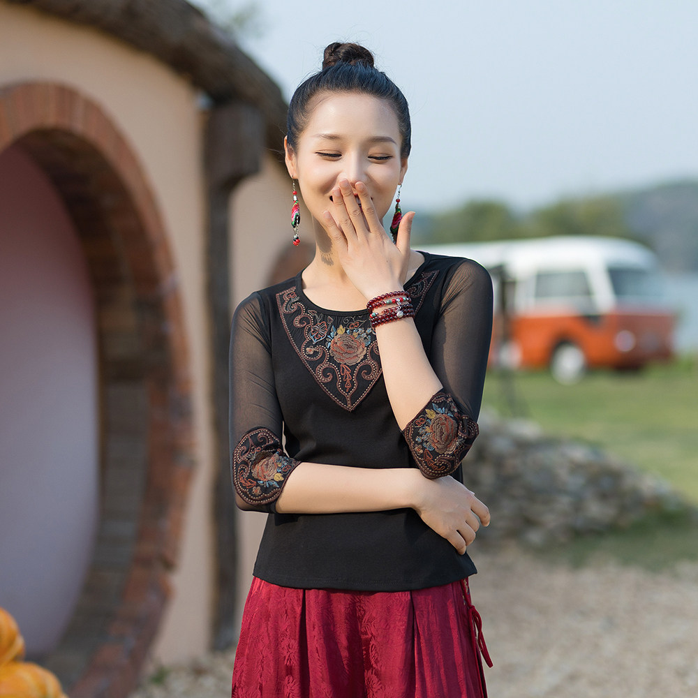 民族风t恤女夏新款网纱拼接纱衣打底衫薄款圆领修身显瘦大码上衣