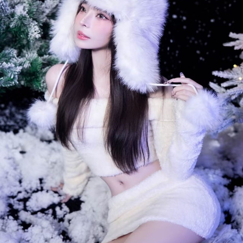 影楼新款圣诞女装主题雪景服装