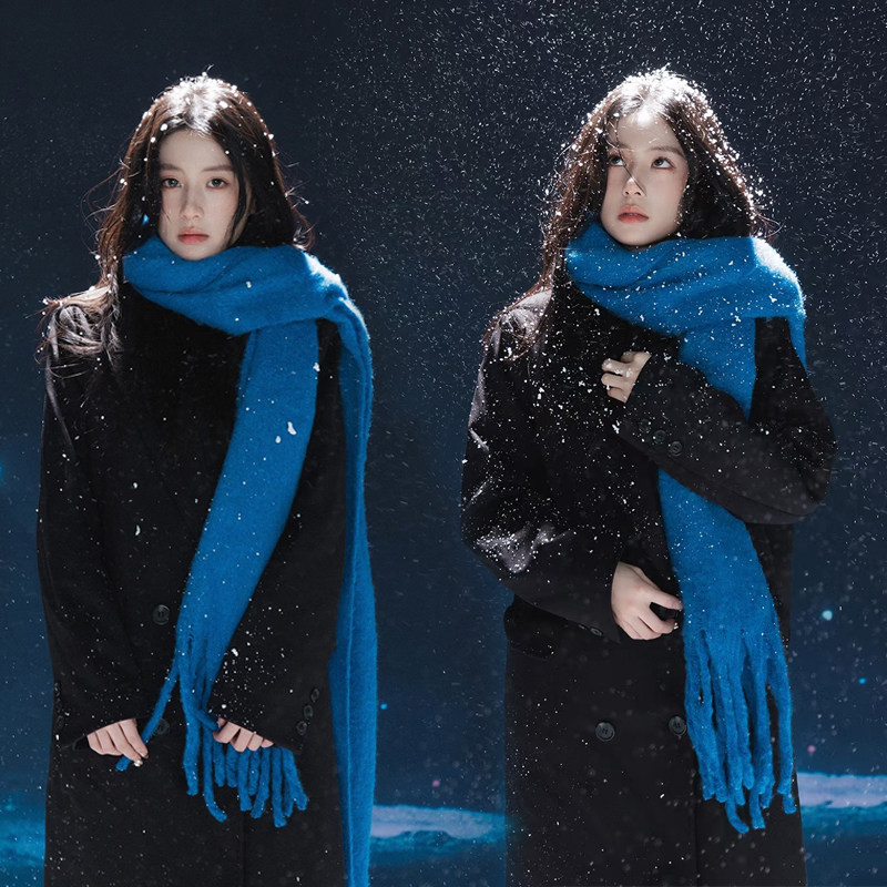 新款影楼秋冬韩版黑色风衣雪景电影氛围感圣诞节个人写真主题服装