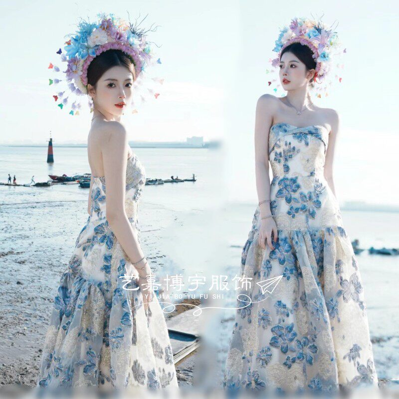 新款簪花中式主题写真民族风晚礼服高级感气质长款旅拍摄影连衣裙