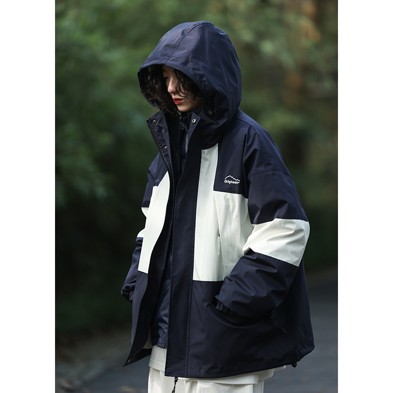 GoodNorth冲锋衣连帽拼色羽绒服