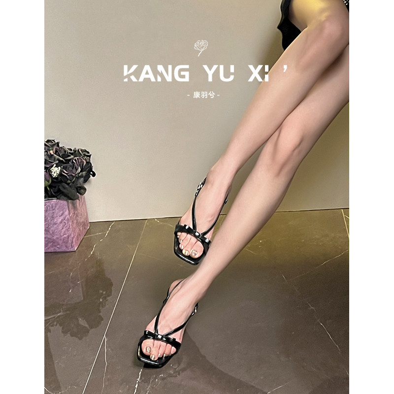 康羽兮丨巨好看的一双高跟凉鞋图片