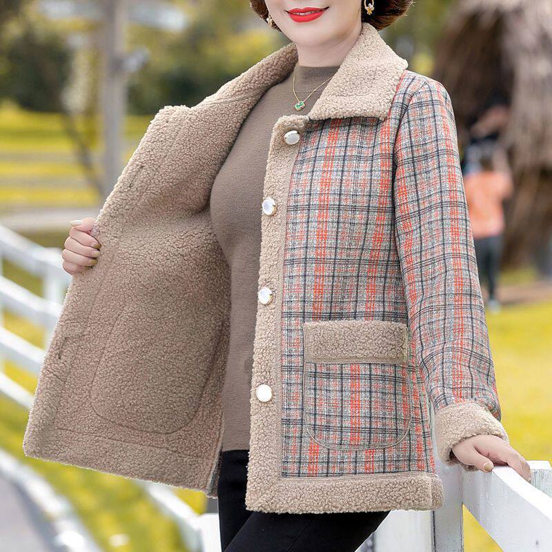 中年妈妈秋装颗粒绒外套短款40岁50中老年女装秋冬羊羔绒加绒上衣