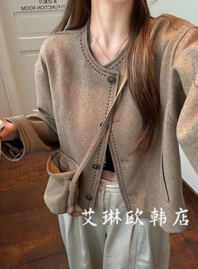 福利50063秋款新韩系小个子圆领明线配包包小香风羊毛短款外套女