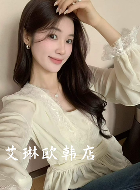 26163V领蕾丝拼接收腰丝绒衬衫