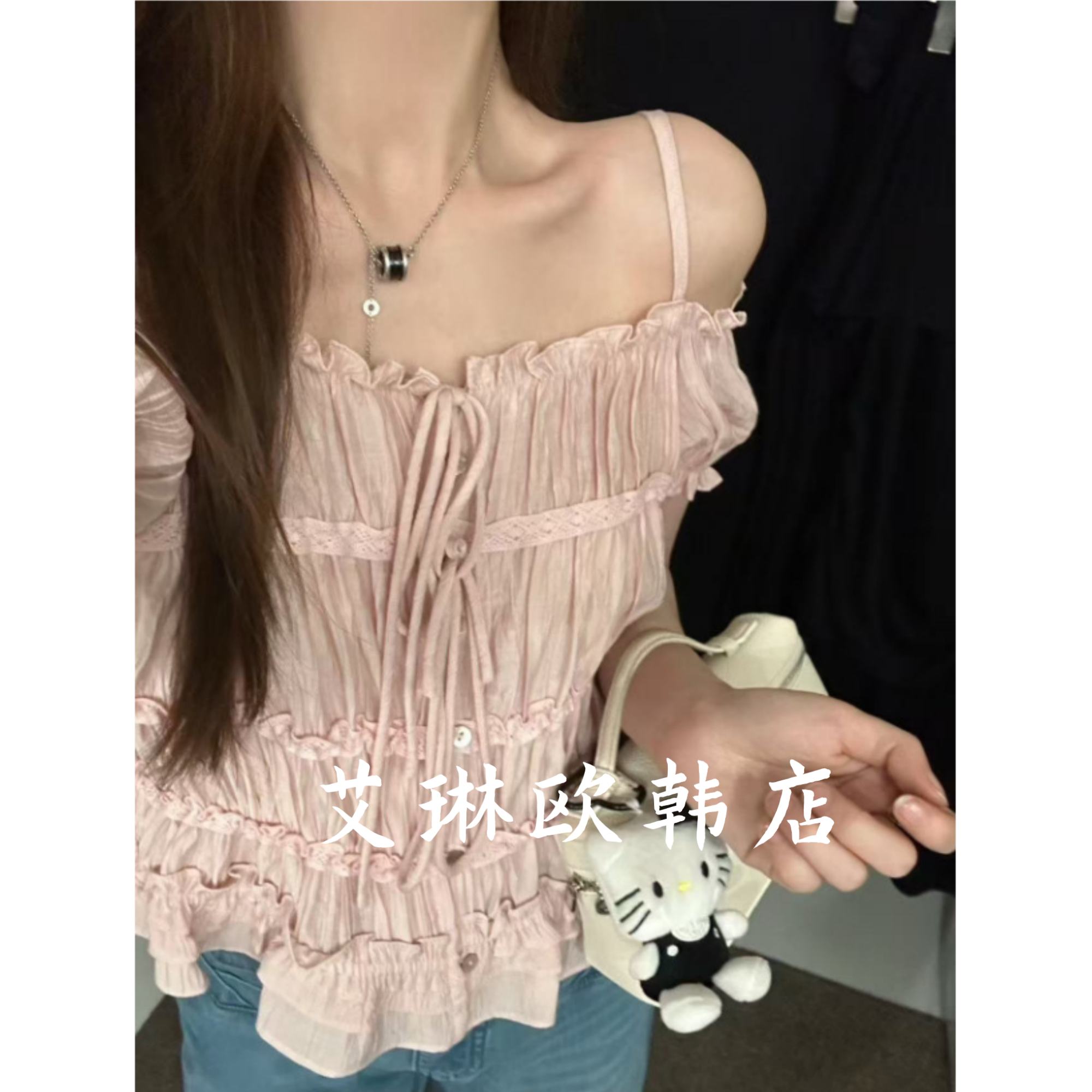 5.22~X.XIU新袖26085夏款韩系甜美一字领褶皱木耳边短袖衬衫女