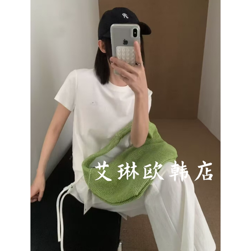 月亮家62259圆领刺绣短袖T恤女夏