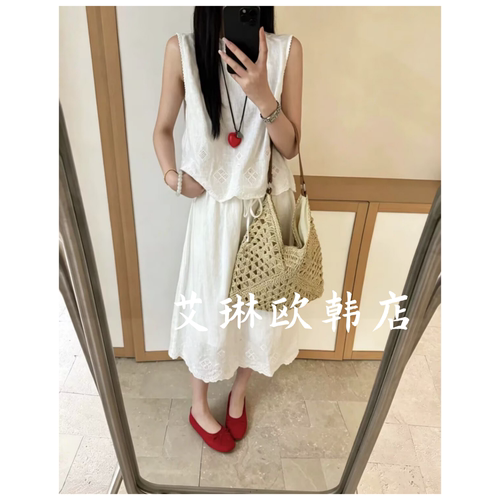66097法式镂空刺绣无袖亚麻衬衫