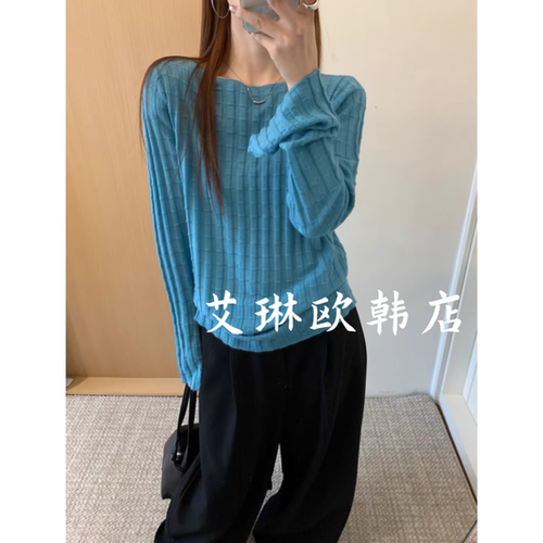 6616秋款方格喇叭袖针织衫打底女