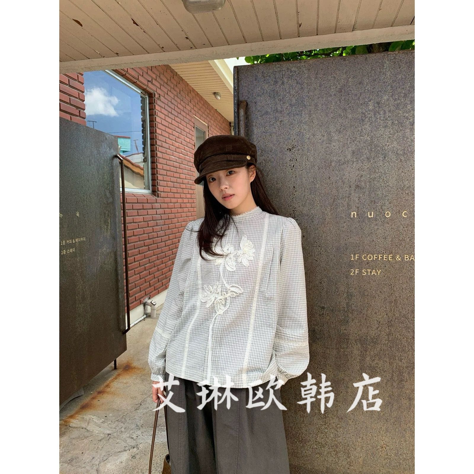 8288韩系立体手工盘花蕾丝小衫