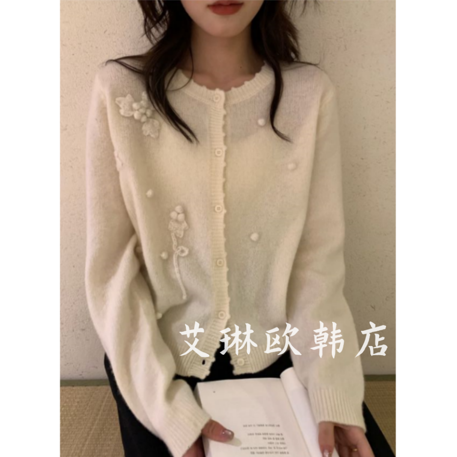 miluroom sicily米鹿58270秋款圆领立体花朵球球全羊毛针织开衫女