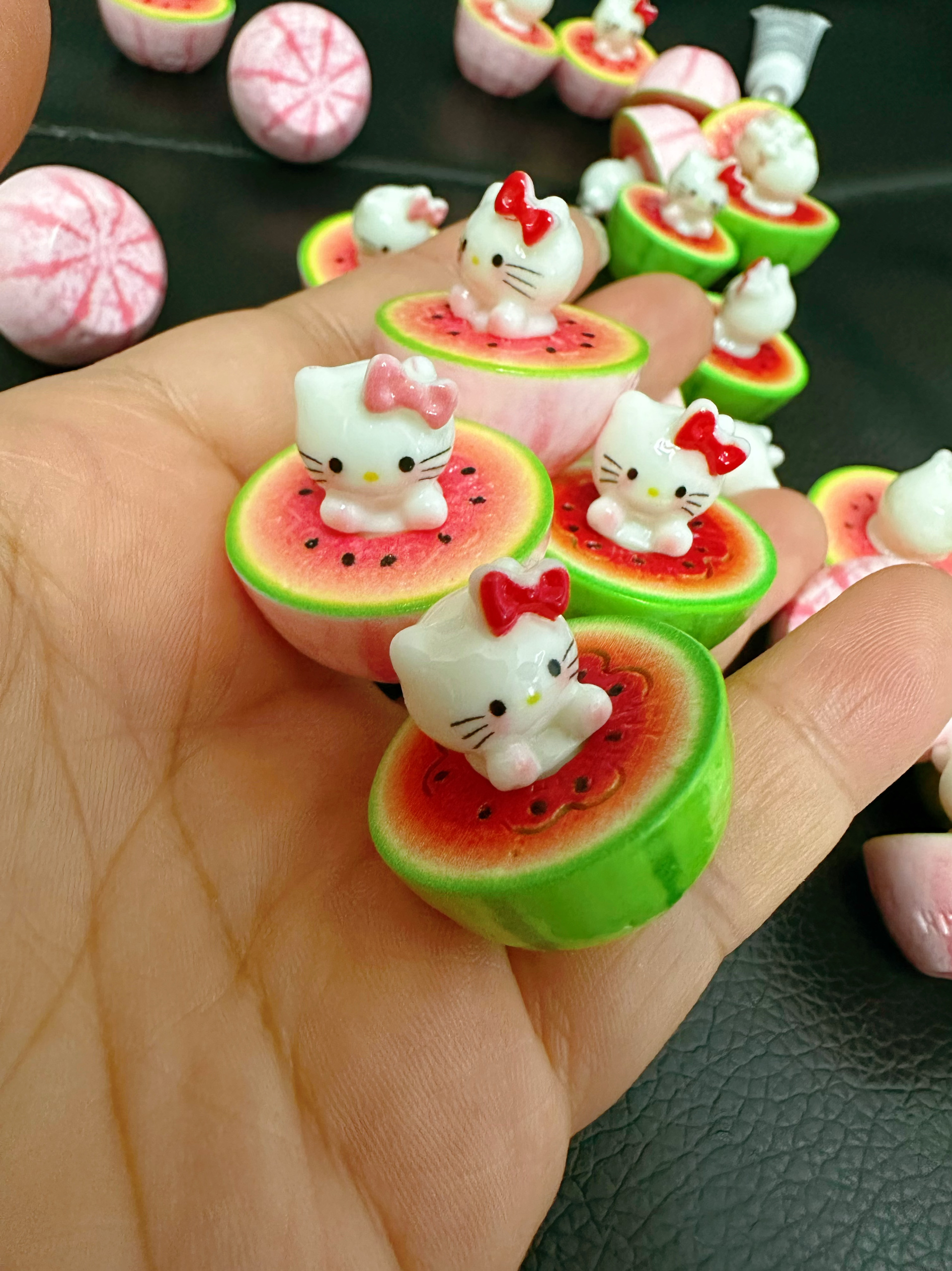 DIY高定仿真微缩立体食玩Kitty爱西瓜娃屋道具摆台挂件奶油胶树脂