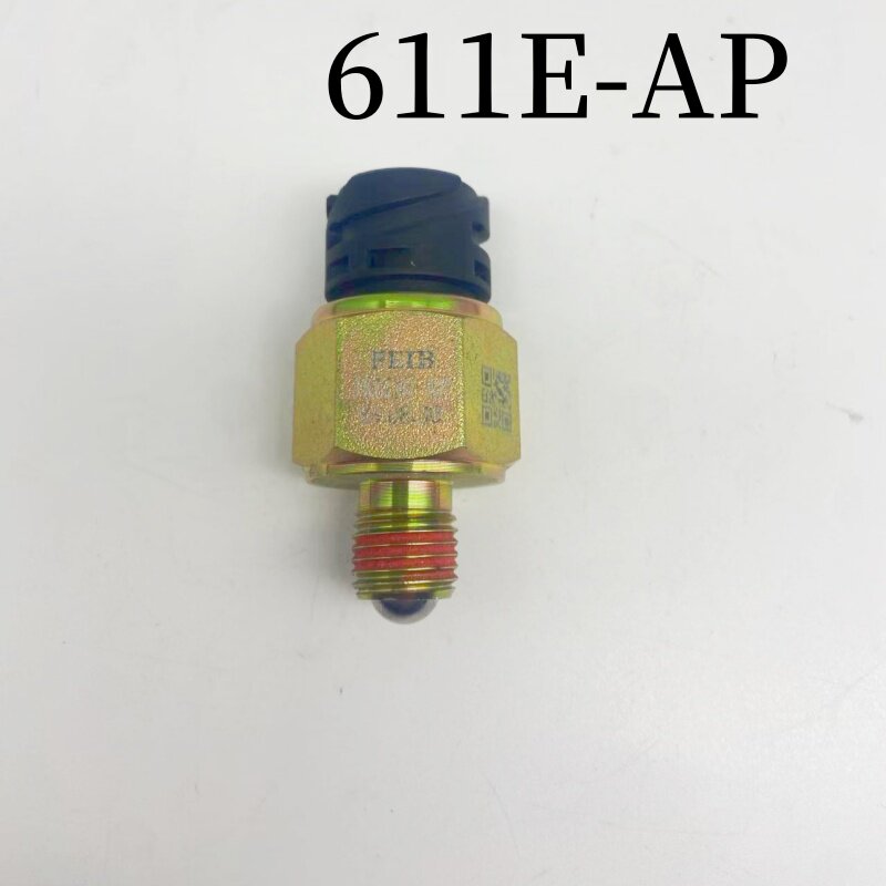 适配重汽豪沃轻卡海西豪曼货车五征奥驰倒档倒车灯开关JK611E-AP
