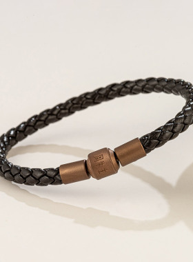 原厂男生羊皮不锈钢扣5mm粗手绳