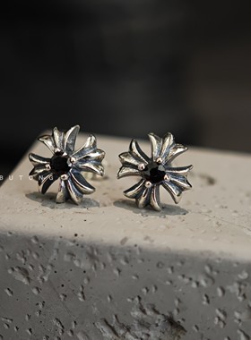 不同银匠 通体925纯银复古欧美十字架黑色锆石水钻小耳钉男女潮酷