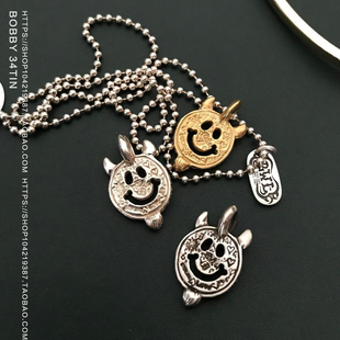 美国涂鸦恶搞小怪兽胡子笑脸925纯银项链吊坠个性男女挂牌金银饼