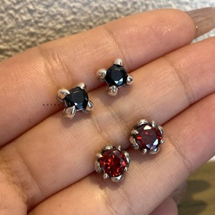 不同银匠 潮酷男女耳饰 复古925纯银镶嵌黑锆石红水钻耳钉朋克个性