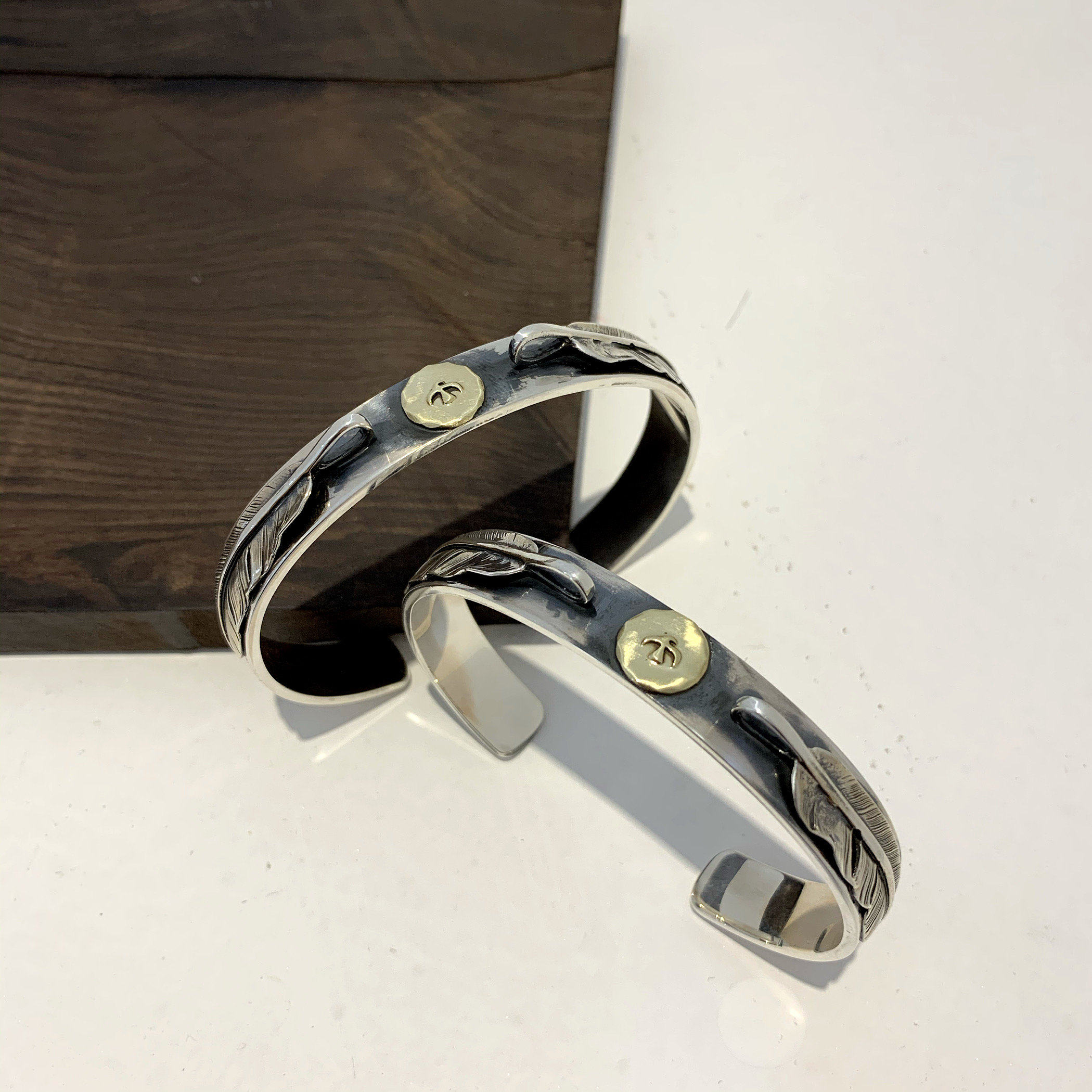 不同银匠 925纯银双羽毛鹰台开口手镯泰银抖音阿nic潮男同款手环