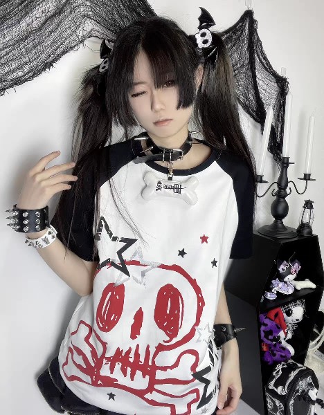 轻亚文化朋克宽松小众星星休闲插肩T恤中性二次元骷髅短袖上衣潮
