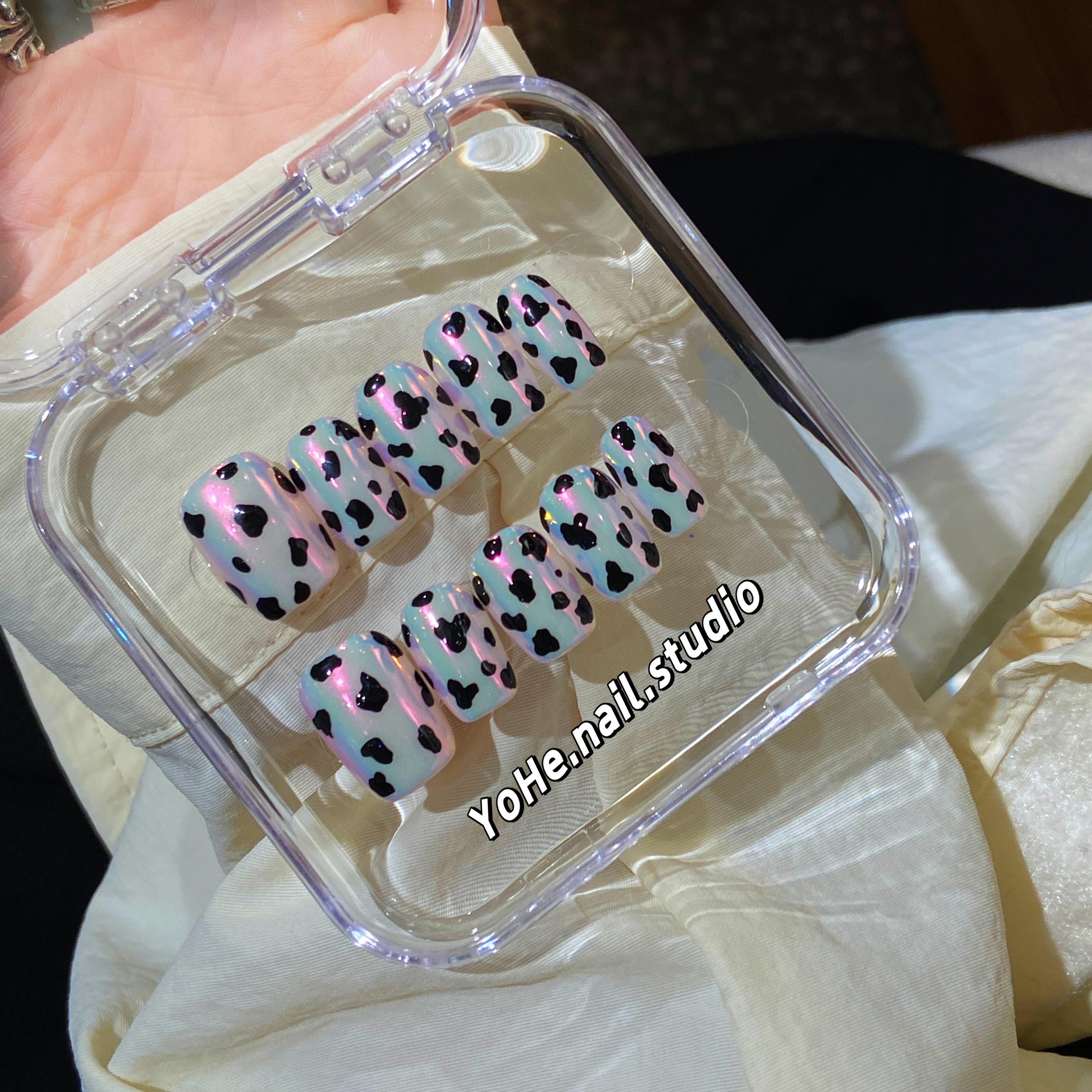 小奶牛小众ins风穿戴甲美甲