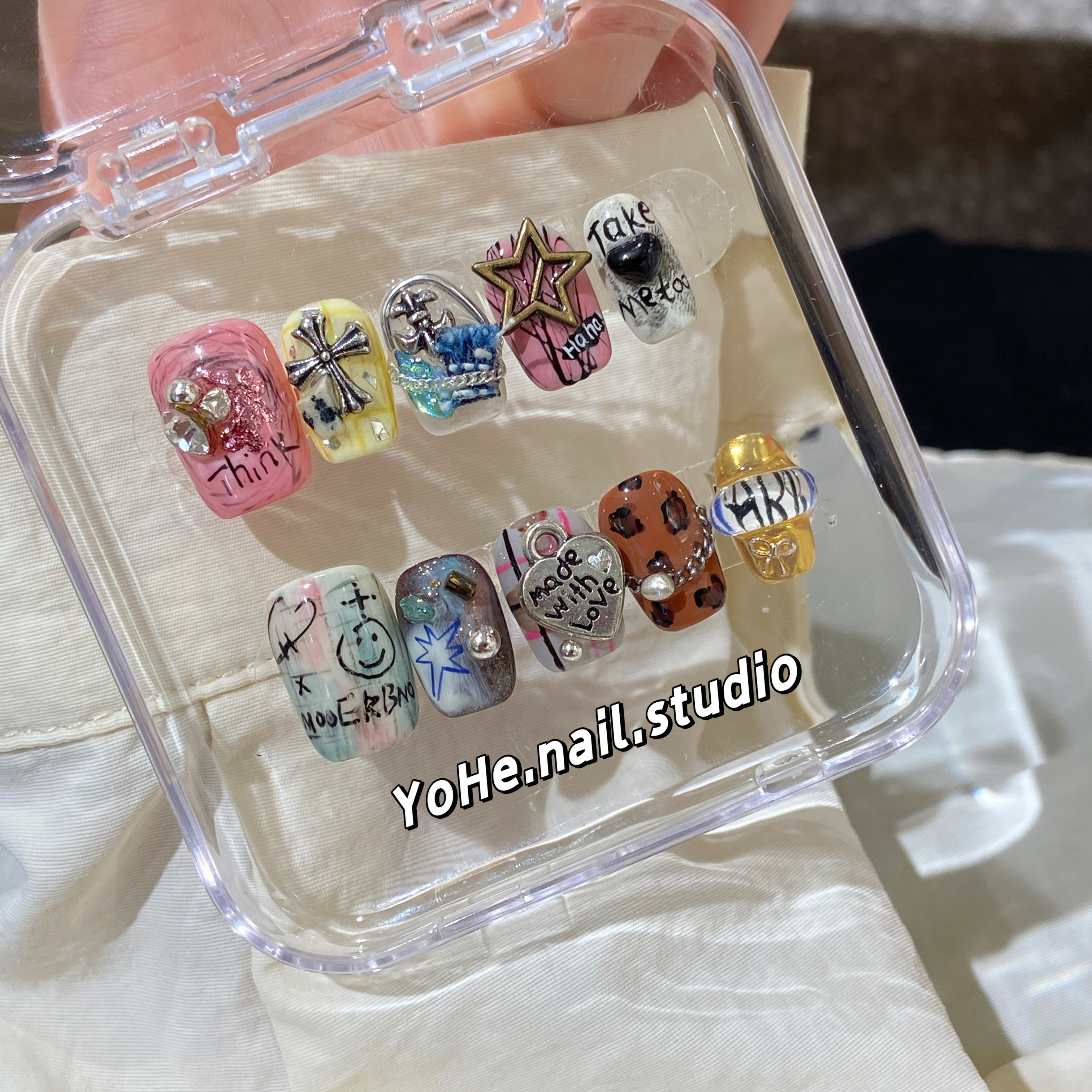 妥妥C位小众ins风穿戴甲美甲