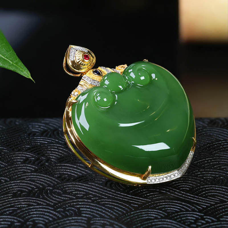 年货节礼物天然和田玉吊坠女a老菠菜绿碧玉如意镶18k金挂件送领导