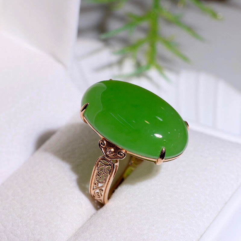双十一特惠天然和田玉戒指女a苹果绿碧玉大蛋面镶18k金指环送妈妈