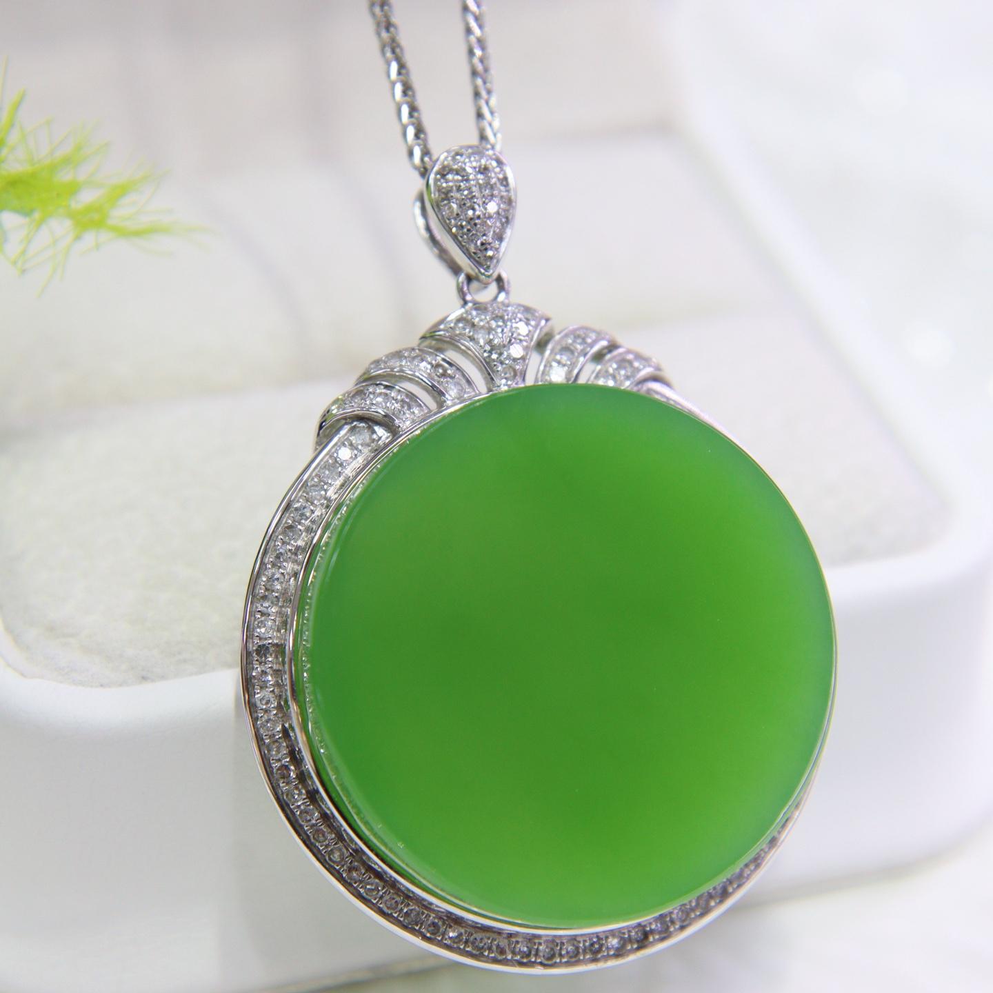 原创设计翡翠金镶玉挂件送妈妈