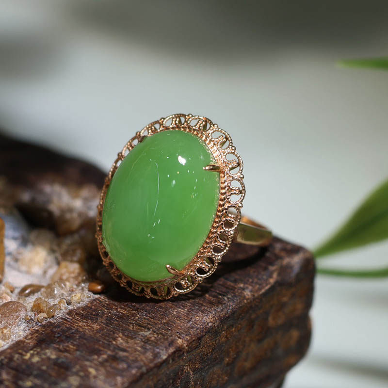春季开门红天然和田玉指环女苹果绿碧玉蛋面镶嵌18k金戒指送领导