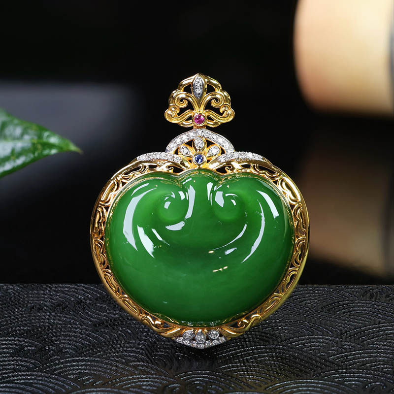 原创设计翡翠金镶玉挂件送老婆