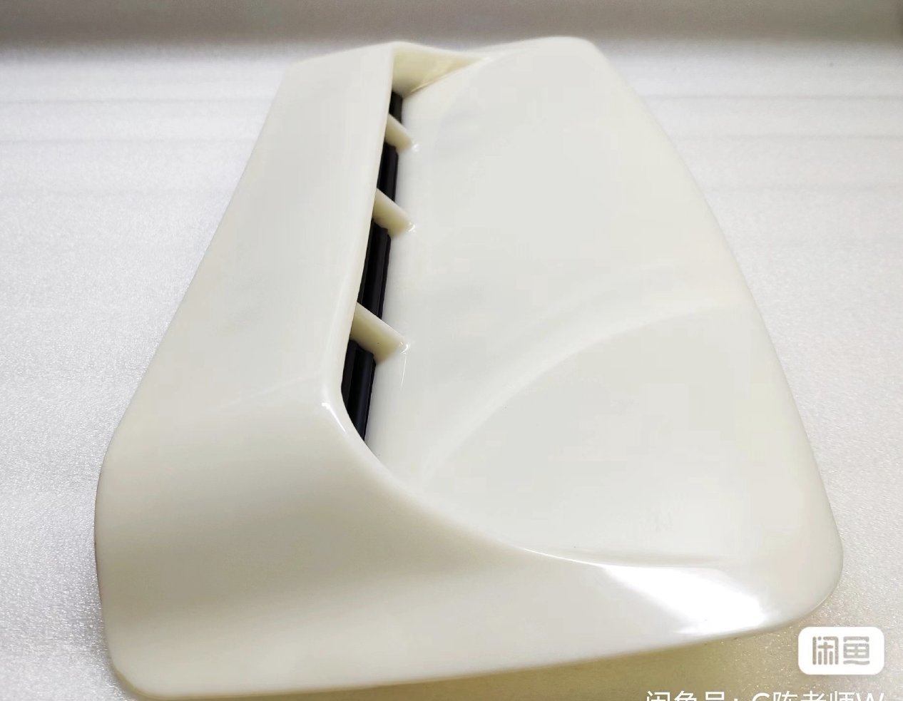 吉姆尼1.3机盖通风口机盖进气口机盖散热格栅 机盖进气格栅台湾件